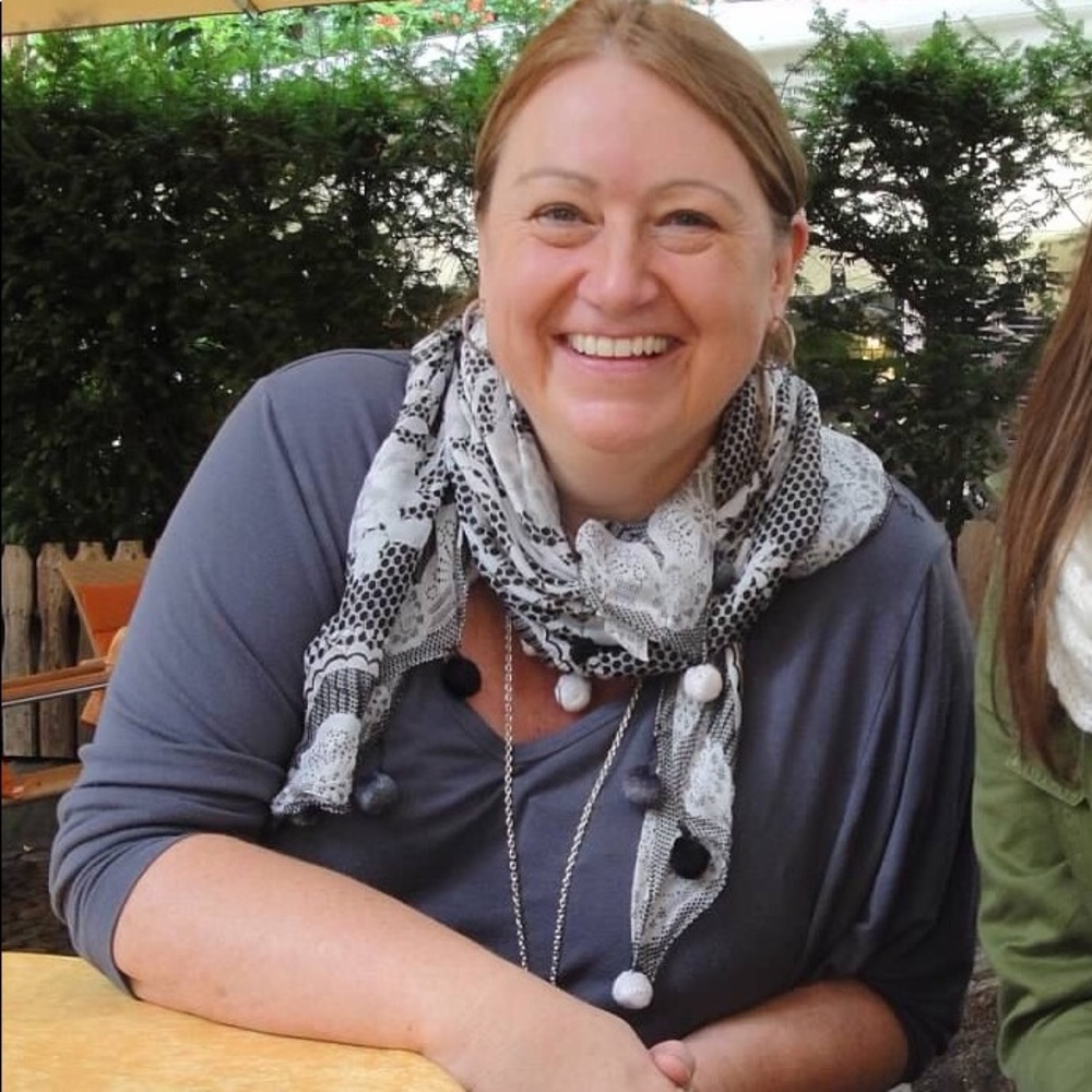 Meet your Posher, Petra